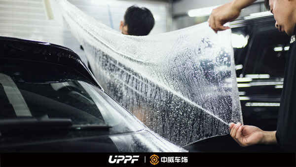 深圳專業(yè)汽車貼膜|深圳專業(yè)隱形車衣|深圳UPPF隱形車衣|深圳汽車貼膜推薦|深圳中威車飾